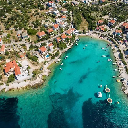 Karolina 別荘 セヴィド